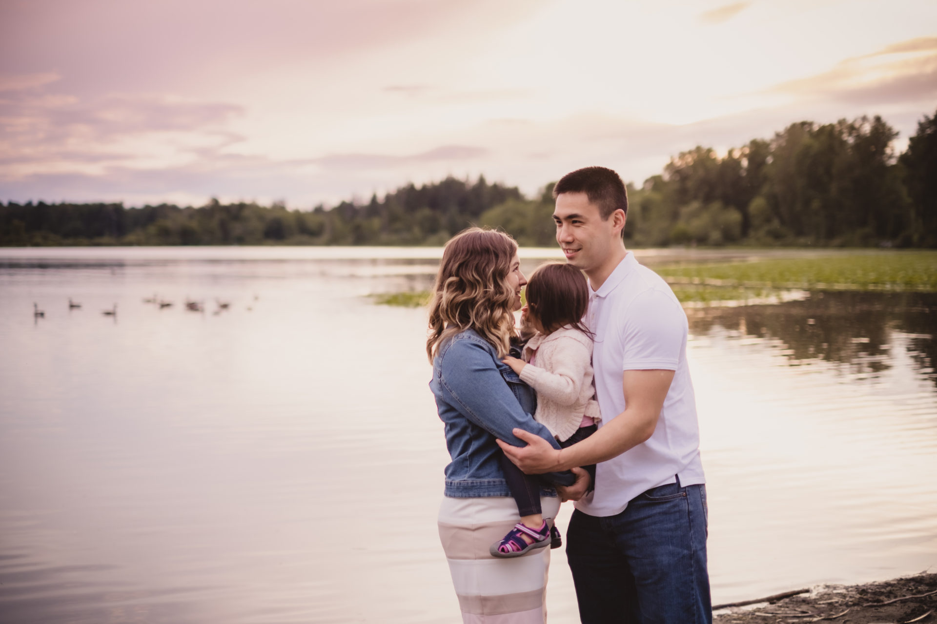 Deer Lake family photo session Burnaby Family photographer