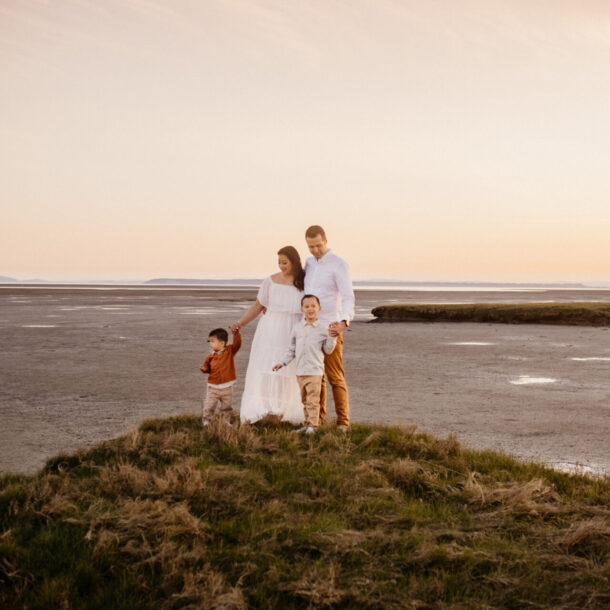 Mud Bay Park Surrey Family Photographer